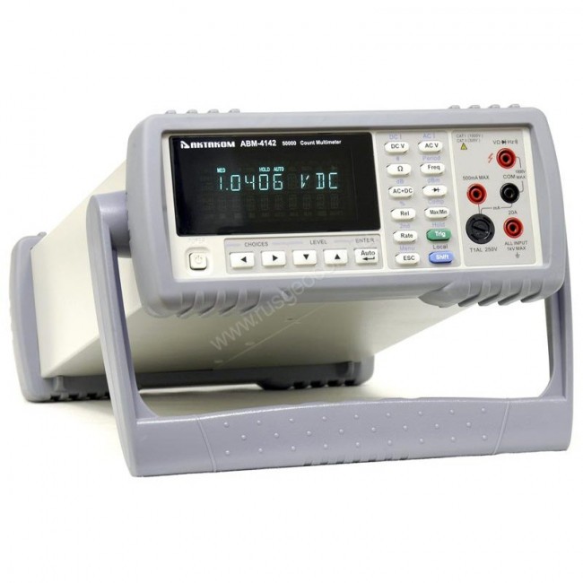 Вольтметр универсальный Актаком АВМ-4142