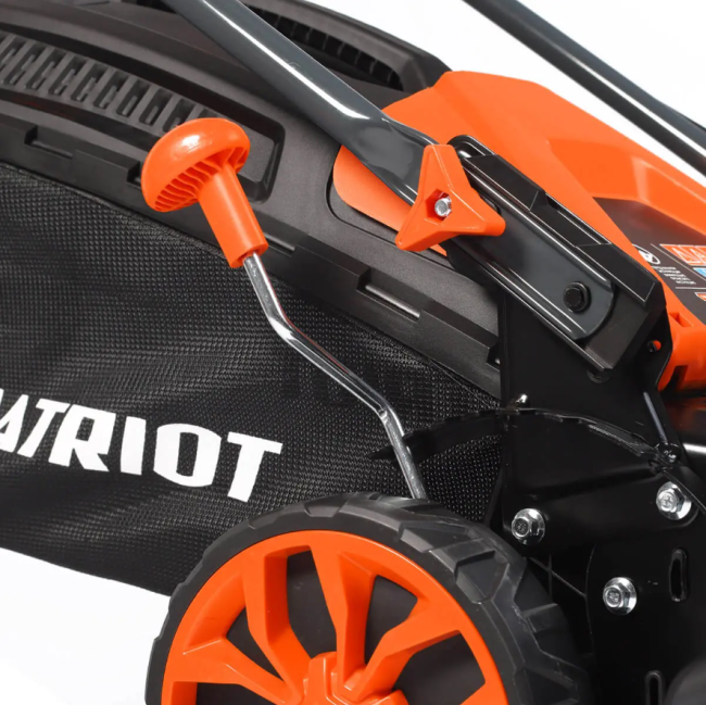 Бензиновая газонокосилка Patriot PT 46