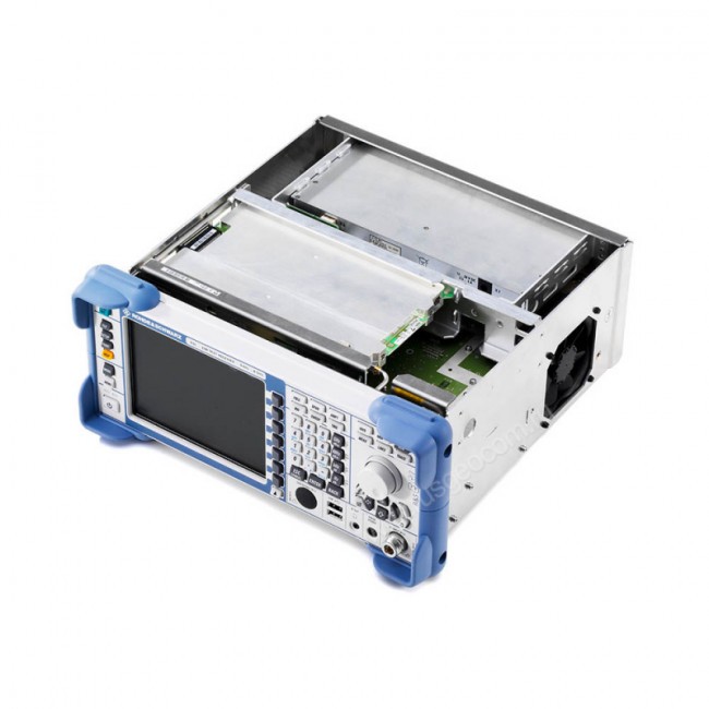 Тестовый приемник электромагнитных помех Rohde & Schwarz ESL6 со следящим генератором Тестовый приемник электромагнитных помех Rohde & Schwarz ESL6 со следящим генератором
